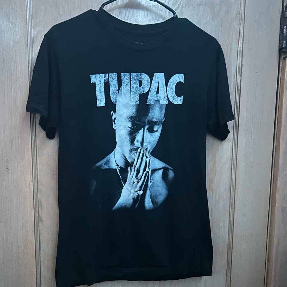 Black Graphic Tee - Tupac Design